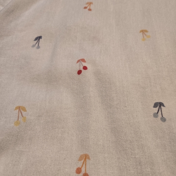 Marine layer Cherry button up - Picture 6 of 9